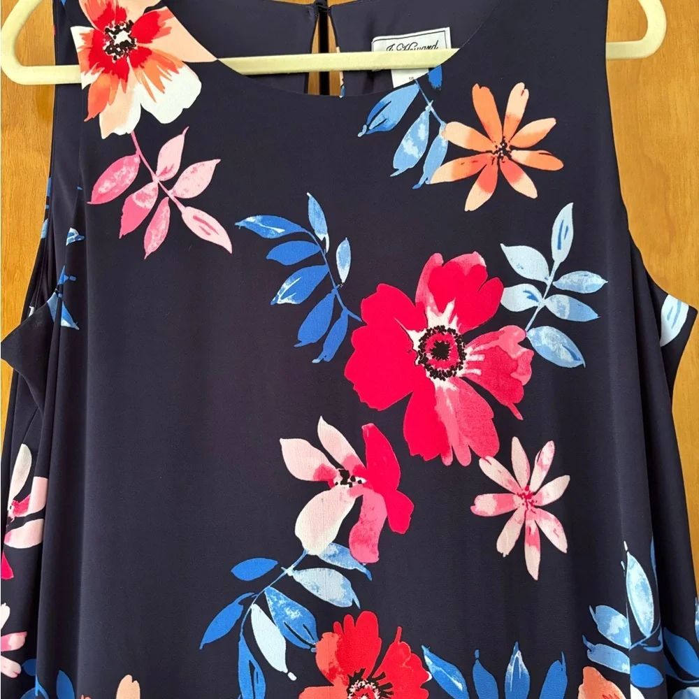 Stunning summer women’s dress. Size 16 - Picture 2 of 7